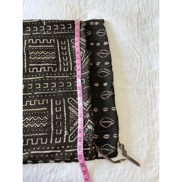 Restoration Hardware | 2 Shams | Washed Black Tan Linen African Mud Cloth 21x21” - Picture 10 of 10